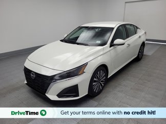 Used 2023 Nissan Altima 2.5 SV image 1