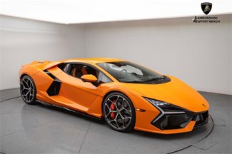 Used 2024 Lamborghini Revuelto image 1