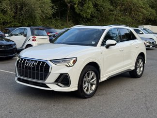 Used 2023 Audi Q3 2.0T Premium image 1