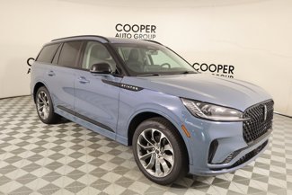 New 2025 Lincoln Aviator AWD w/ Jet Appearance Package image 1
