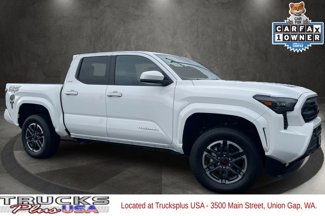 Used 2024 Toyota Tacoma SR5 image 1