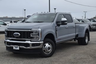 New 2025 Ford F350 Lariat image 1
