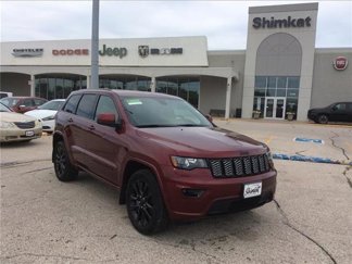 Certified 2022 Jeep Grand Cherokee Laredo X image 1