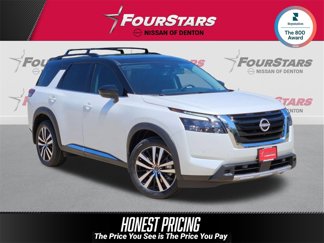 New 2025 Nissan Pathfinder Platinum image 1