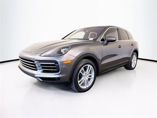 Certified 2023 Porsche Cayenne image 1