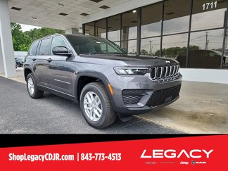 New 2025 Jeep Grand Cherokee Laredo X image 1