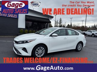 Used 2023 Kia Forte LX image 1