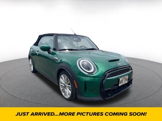 Used 2024 MINI Cooper S image 1