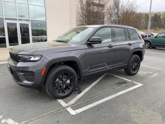 New 2025 Jeep Grand Cherokee Altitude image 1