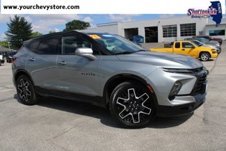 Certified 2023 Chevrolet Blazer RS w/ Driver Confidence II Package image 1