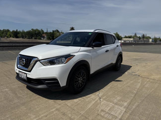 Used 2018 Nissan Kicks S image 1