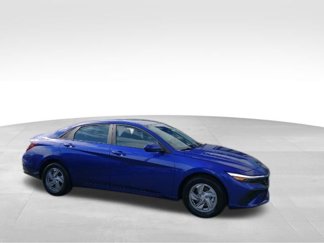 Certified 2024 Hyundai Elantra SE image 1