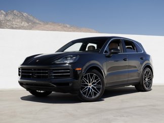 Used 2025 Porsche Cayenne image 1