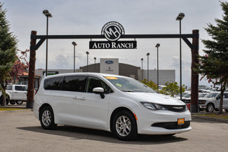 Used 2023 Chrysler Voyager LX image 1