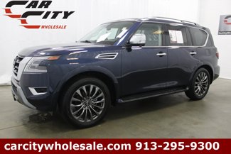 Used 2023 Nissan Armada Platinum image 1