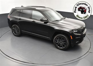 New 2025 Jeep Grand Cherokee Summit image 1