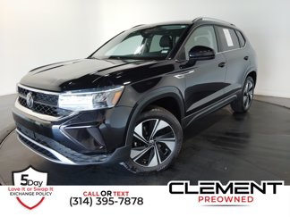 Used 2024 Volkswagen Taos SE image 1