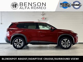 Used 2021 Nissan Rogue SV image 1