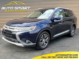 Used 2017 Mitsubishi Outlander SEL image 1