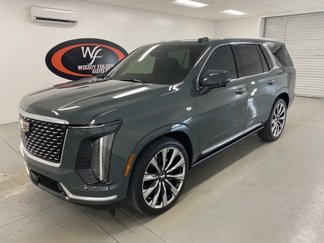 Used 2025 Cadillac Escalade Premium Luxury w/ Touring Package image 1