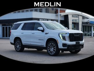 Used 2025 GMC Yukon Denali w/ Denali Reserve Package image 1