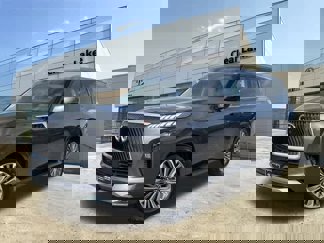 New 2025 INFINITI QX80 Luxe image 1