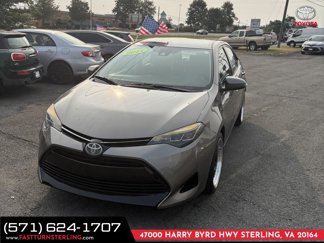 Used 2017 Toyota Corolla SE image 1