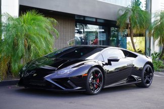 Used 2022 Lamborghini Huracan EVO image 1