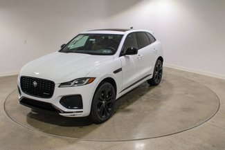 New 2025 Jaguar F-PACE R-Dynamic S image 1