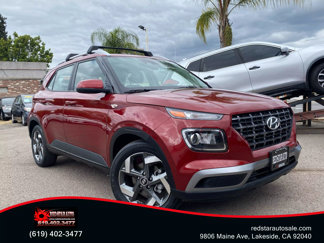 Used 2024 Hyundai Venue SEL image 1
