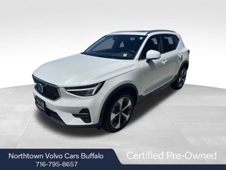Certified 2025 Volvo XC40 B5 Core w/ Protection Package Premier image 1