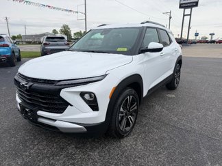 New 2025 Chevrolet TrailBlazer LT w/ LPO, Blackout Package image 1