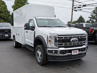New 2025 Ford F550 4x4 Regular Cab Super Duty image 1