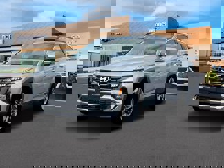 New 2025 Hyundai Tucson SEL image 1