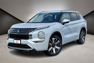 New 2025 Mitsubishi Outlander SEL image 1