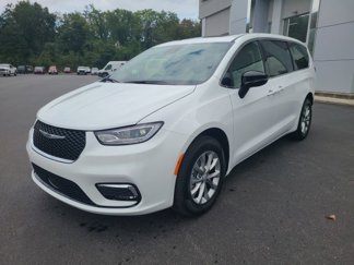 New 2026 Chrysler Pacifica Select image 1