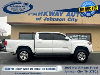 Used 2017 Toyota Tacoma SR5 image 1