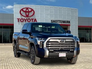 Used 2025 Toyota Tundra Limited image 1