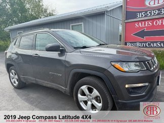 Used 2019 Jeep Compass Latitude w/ Popular Equipment Group image 1