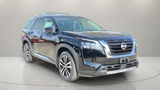 New 2025 Nissan Pathfinder Platinum image 1