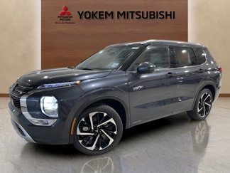 New 2025 Mitsubishi Outlander SEL image 1