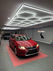 Used 2015 Lexus CT 200h image 1