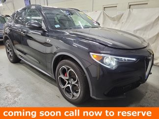 Used 2023 Alfa Romeo Stelvio Ti image 1