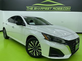 Used 2023 Nissan Altima 2.5 SV image 1