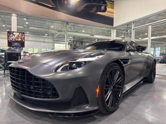 Used 2024 Aston Martin DB12 Coupe image 1