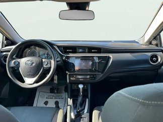 Used 2019 Toyota Corolla LE image 1
