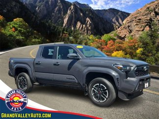 Used 2024 Toyota Tacoma TRD Sport image 1