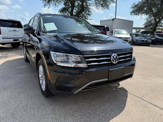 Used 2020 Volkswagen Tiguan S image 1