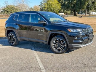 Used 2023 Jeep Compass Limited image 1