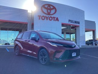 New 2025 Toyota Sienna XSE image 1